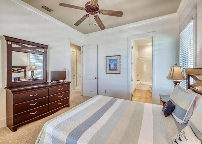 Casa Del Mar Holiday home